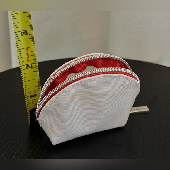 Bath & Bodyworks Limited Edition Butterfly Flower Solid Perfume Charm & Pouch - Picture 12 of 13